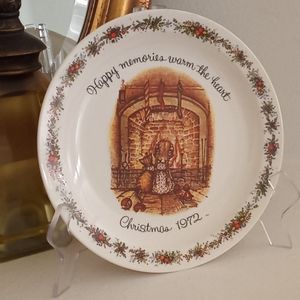 1972 Holly Hobby Christmas Plate - Vintage